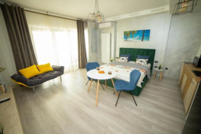 Studio 60 On The Beach by Casa del Mar